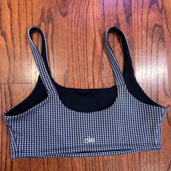 Alo Yoga Micro Houndstooth Bra | Gray Black | Medium - Picture 5 of 8